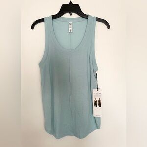 ALO Yoga New Moon Tank in Glass Blue